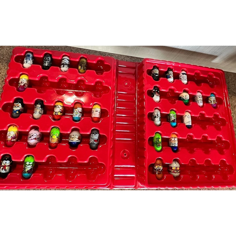 Mighty Beanz Lot of 31 Beans with Series 2 Red Case Some Star Wars